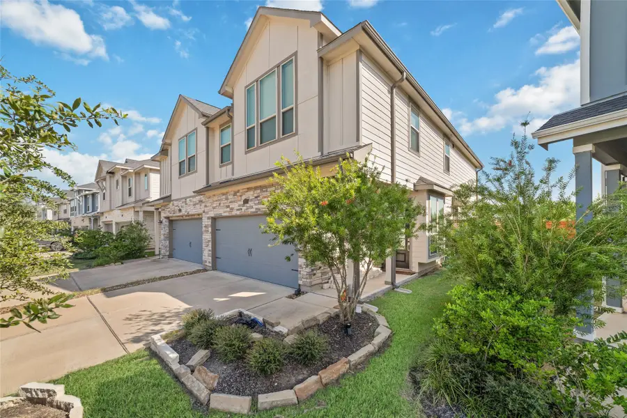 5715 Foggy Vine Court, Fulshear, TX 77441 - #2