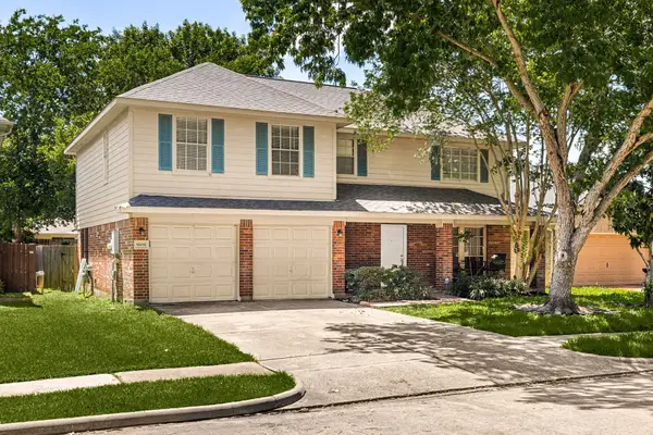 16818 Basewood Court, Sugar Land, TX 77498