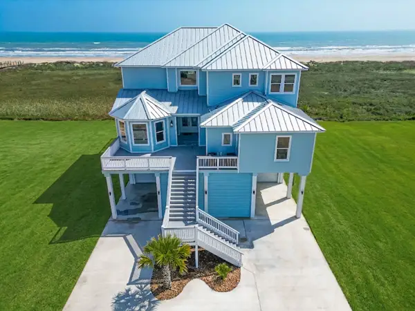 5142 Bluewater Highway, Freeport, TX 77541