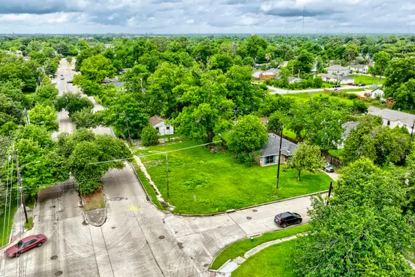 4313 Collingsworth Street, Houston, TX 77026