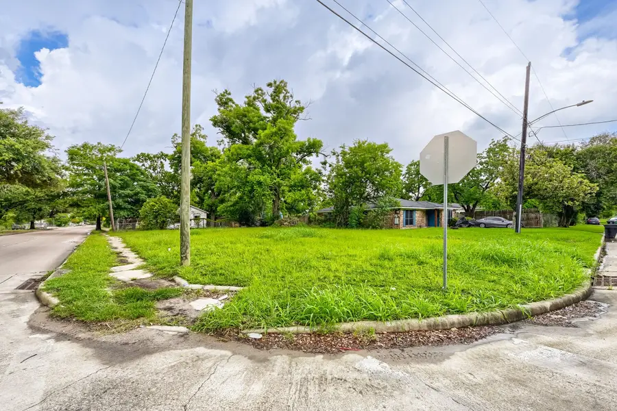 4313 Collingsworth Street, Houston, TX 77026 - #2