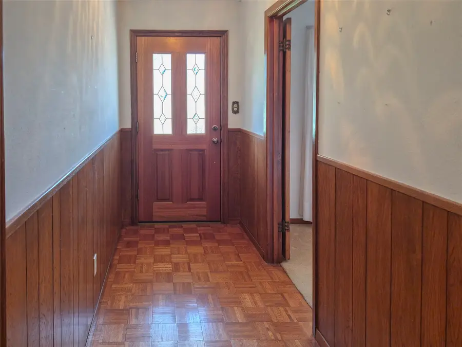 613 Southside Drive, Angleton, TX 77515 - #3