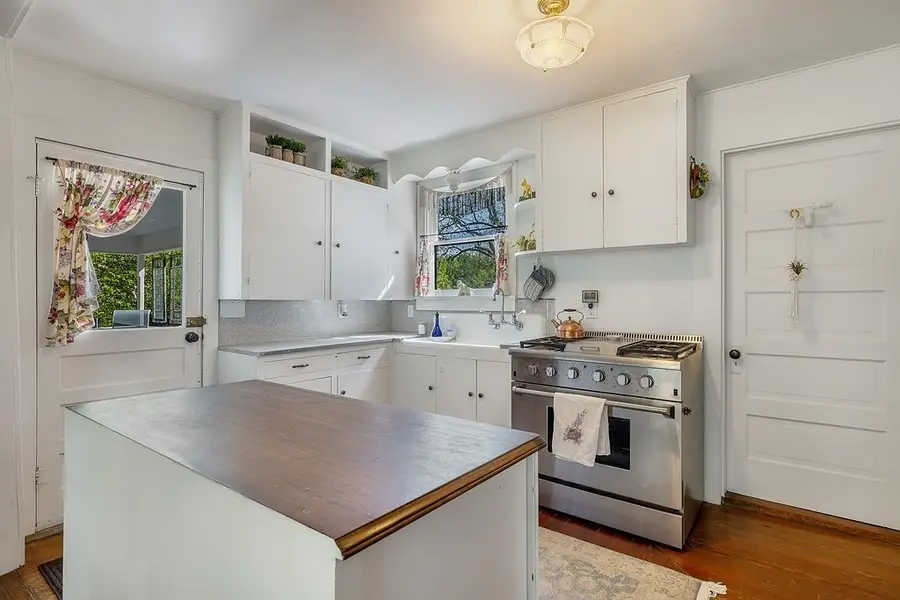 928 E State Highway 237, Fayetteville, TX 78940 - #3