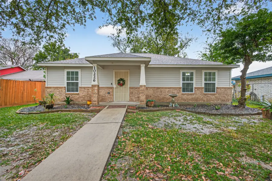 10226 Ella Falls Boulevard, Houston, TX 77038 - Image #2