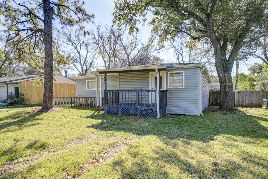 2805 N Houston Drive, La Marque, TX 77568 - #2