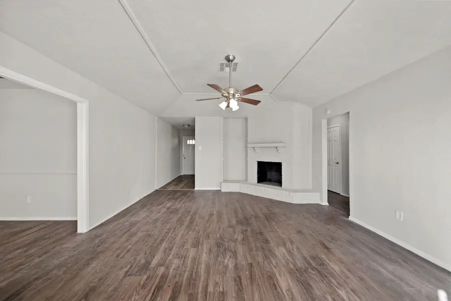 13719 Southline Road, Sugar Land, TX 77498 - Image #3