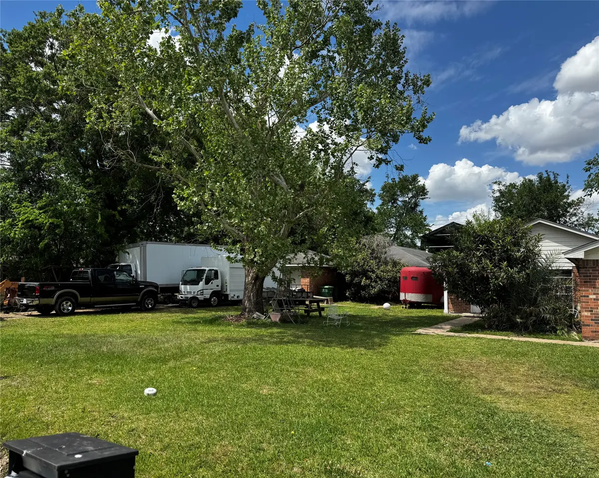 8910 Carousel Lane, Houston, TX 77080 - #1