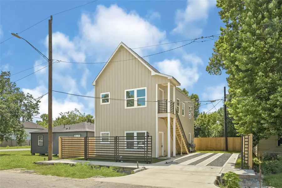 8123 Betty Boop Street #A B, Houston, TX 77028 - #2