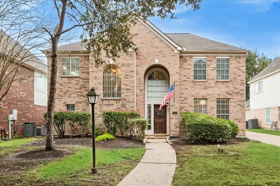 2040 Lodge Crest Court, League City, TX 77573 - Image #2