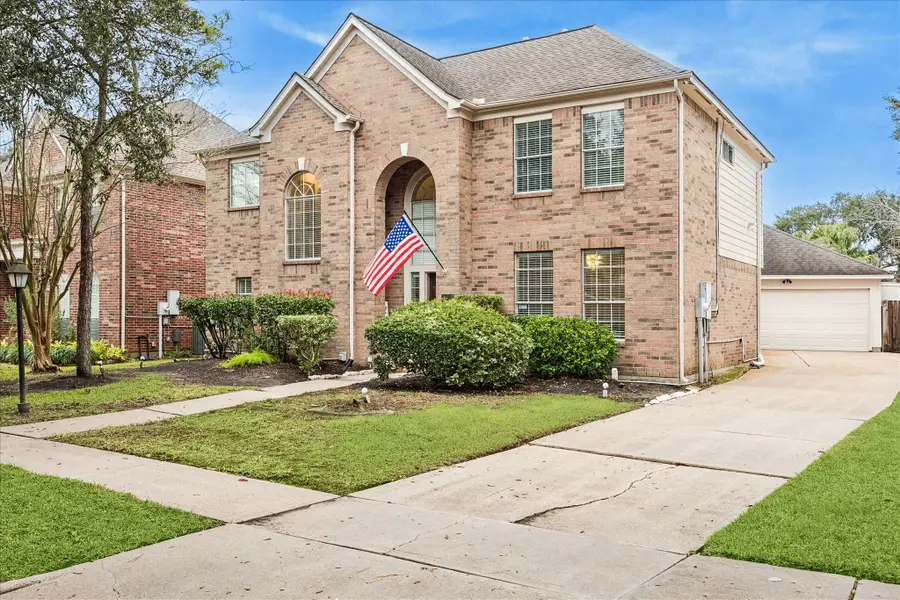 2040 Lodge Crest Court, League City, TX 77573 - Image #3