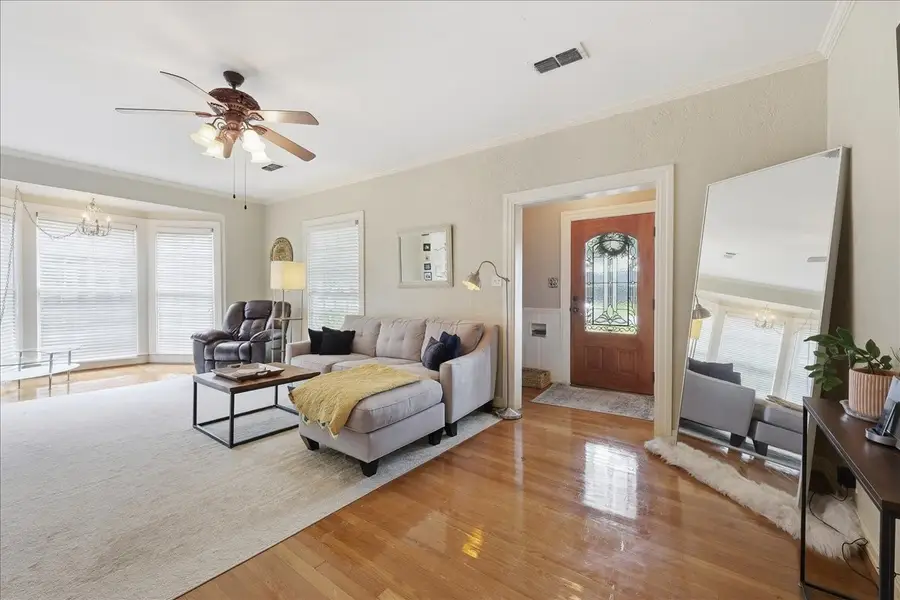 265 W Caldwood Drive, Beaumont, TX 77707 - #3