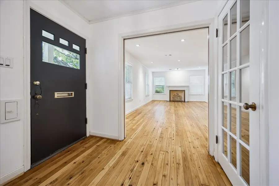 2038 Mcclendon Street, Houston, TX 77030 - #2