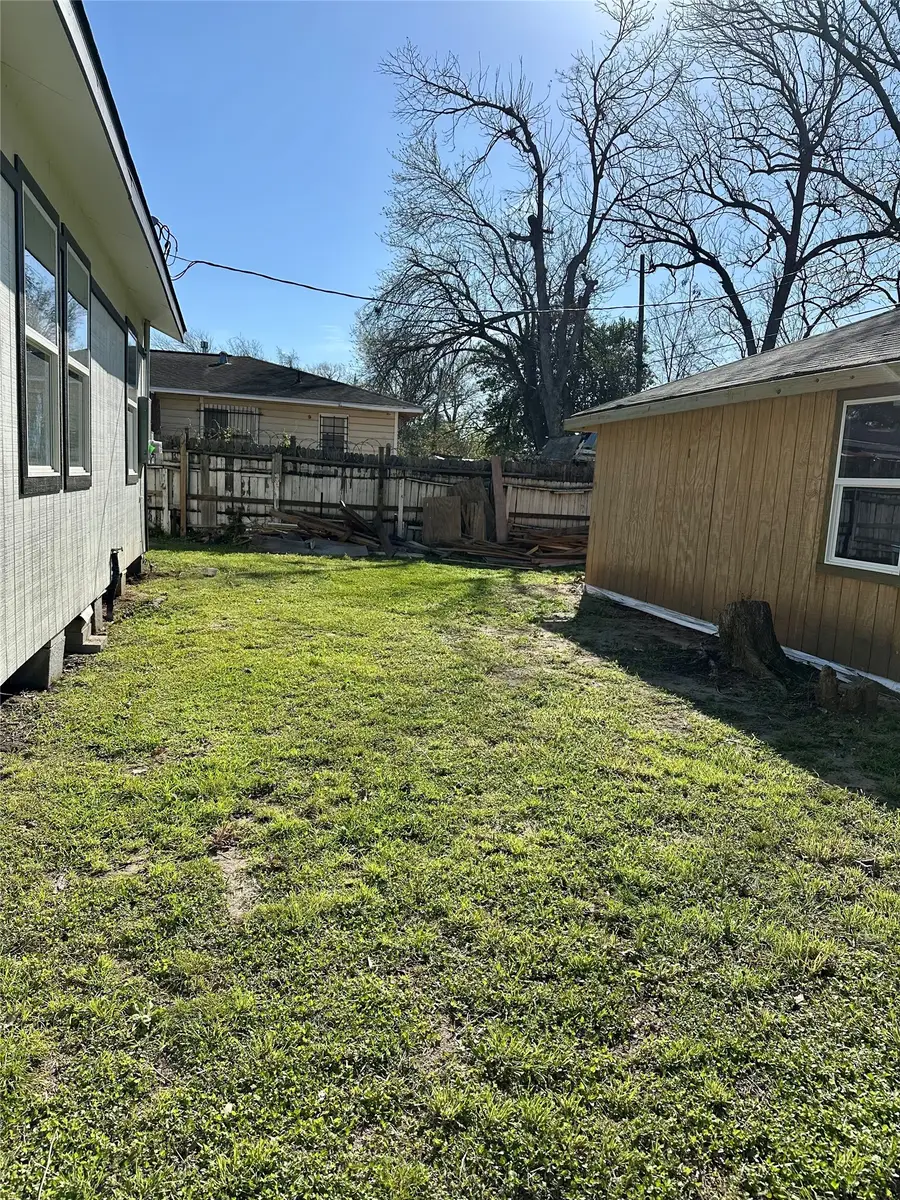 102 Georgia Street, Houston, TX 77029 - #2