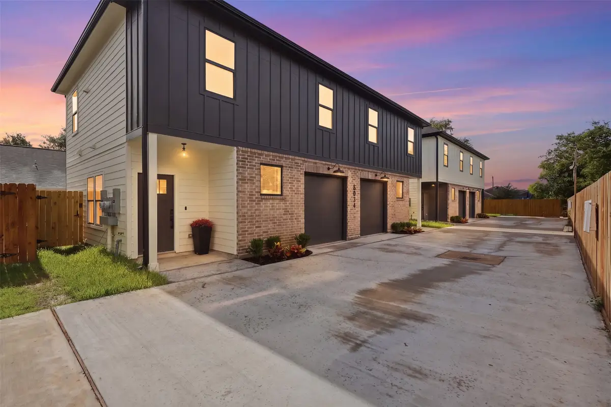 5034 Mallow Street, Houston, TX 77033 - #1