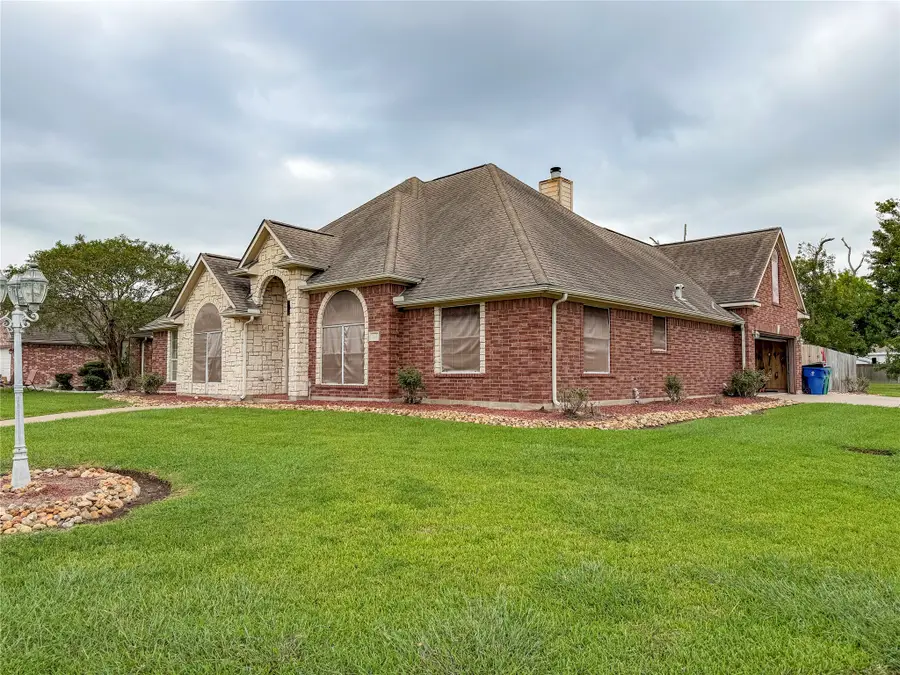 134 Dove Trail, Richwood, TX 77531 - #2