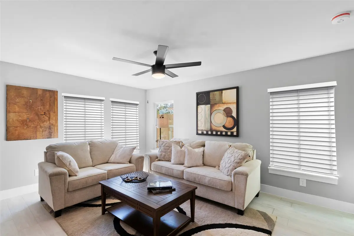 9946 Lanewell, Houston, TX 77029 - #1