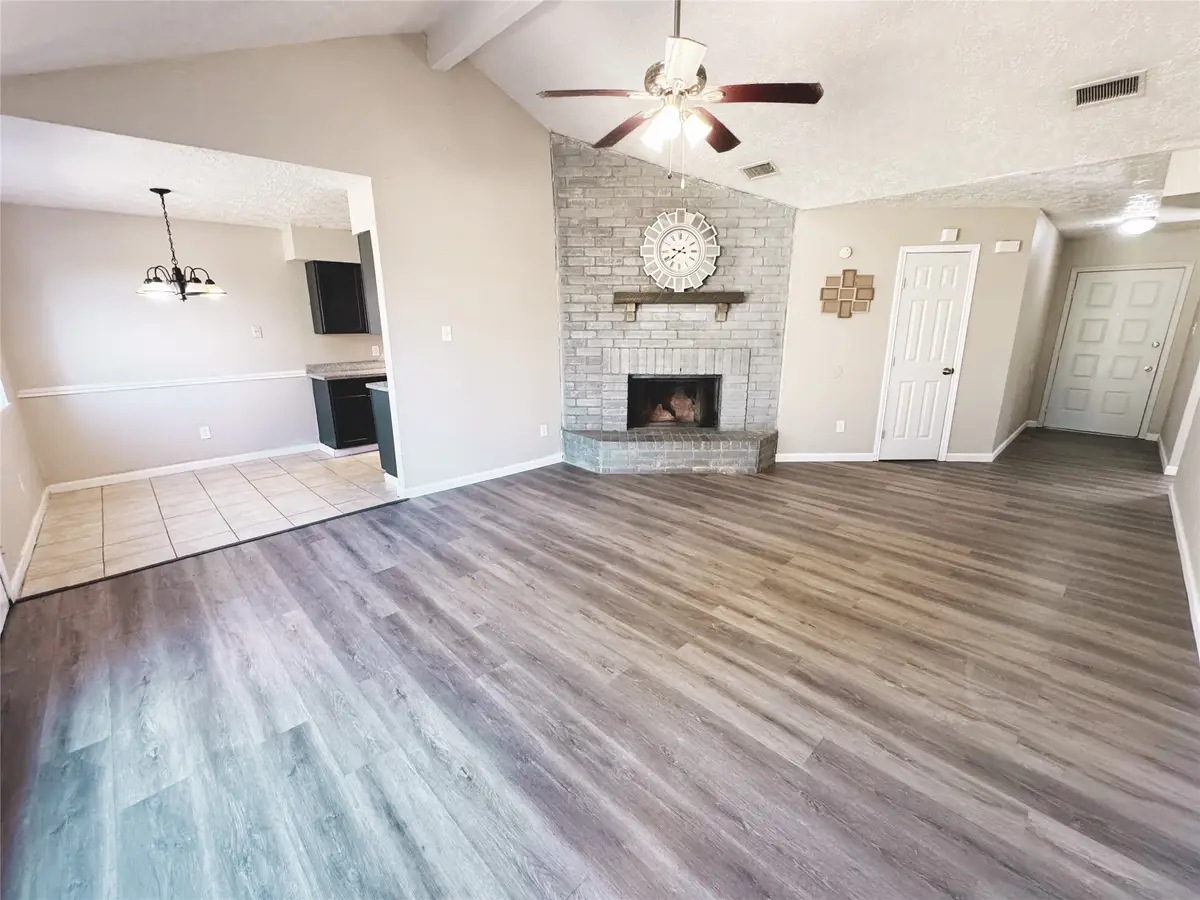 15822 Baybriar Drive, Stafford Missouri City, TX 77489 - Image #1