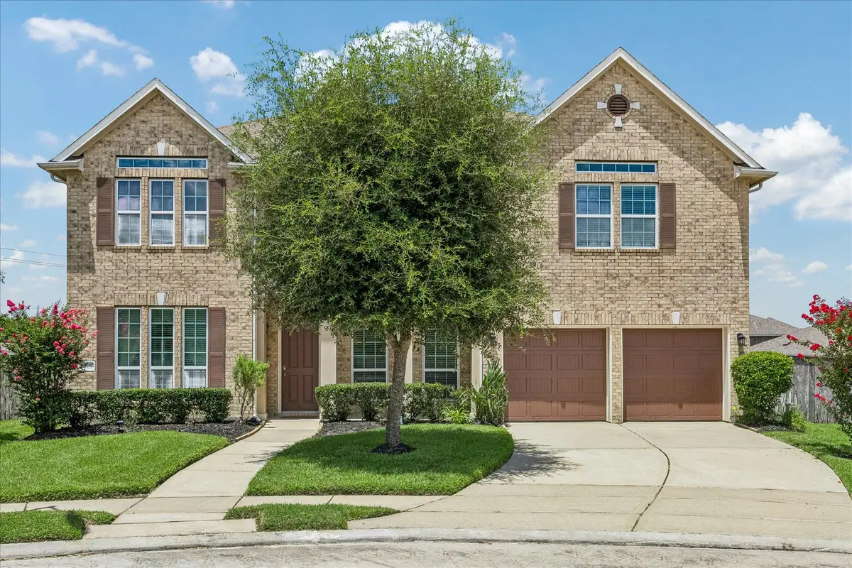2207 Hannah Creek Court, Pearland, TX 77089 - #1