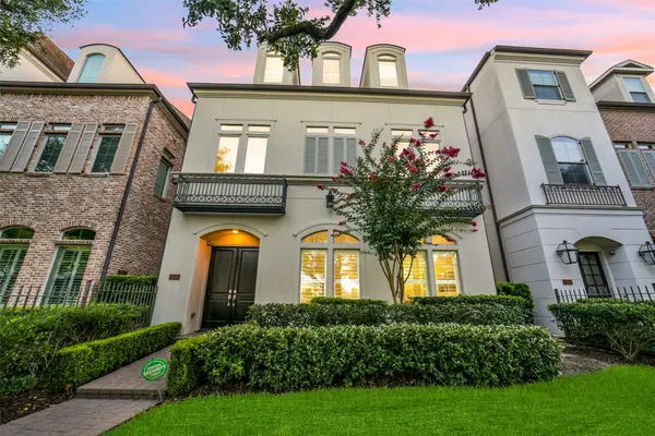 1110 Lake Pointe Parkway, Sugar Land, TX 77478