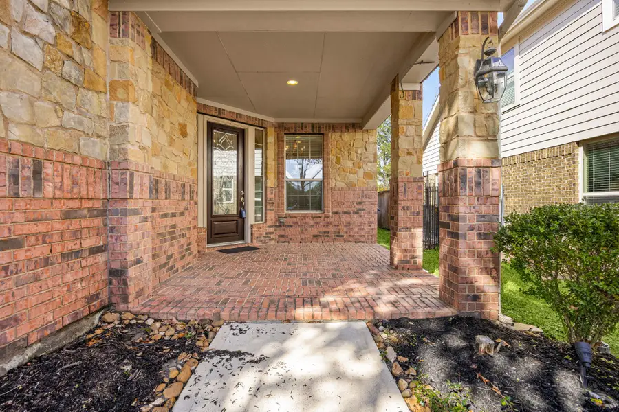 150 Pinto Point Place, Spring, TX 77389 - Image #2