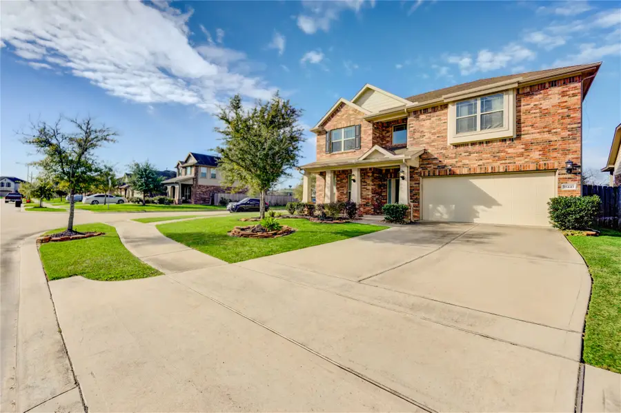 18443 Weeping Spring Drive, Cypress, TX 77429 - Image #3