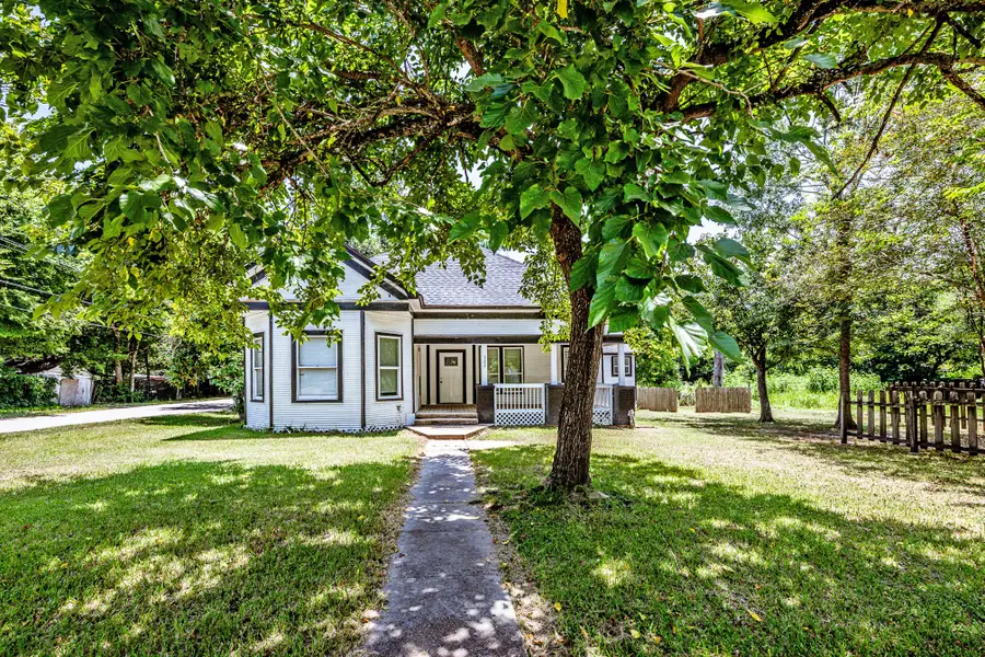 522 E Morris Street, Madisonville, TX 77864 - #3
