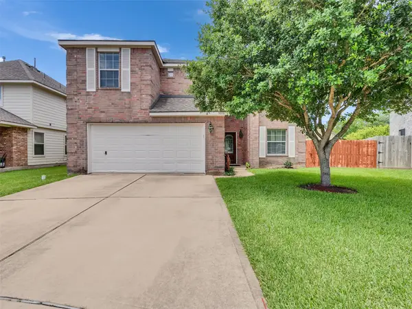 5302 Rio Ramos Street, Rosharon, TX 77583