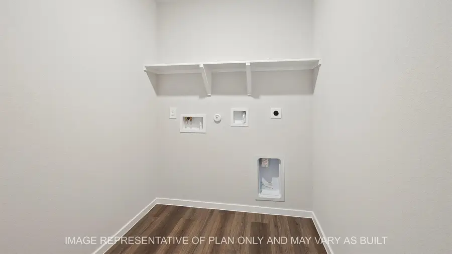 1028 Legrand St, Brenham, TX 77833 - #2