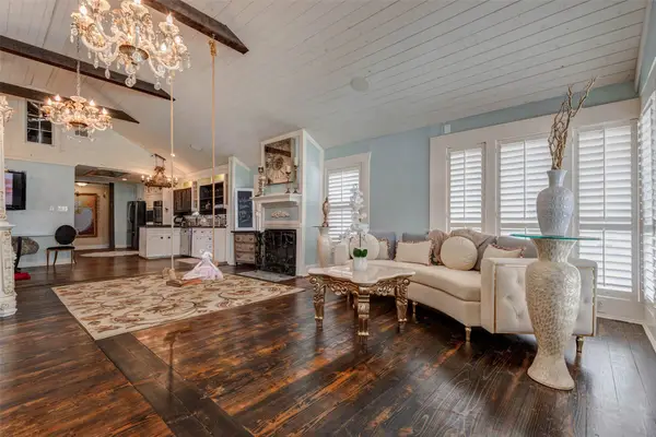 146 2nd Street, Sugar Land, TX 77498