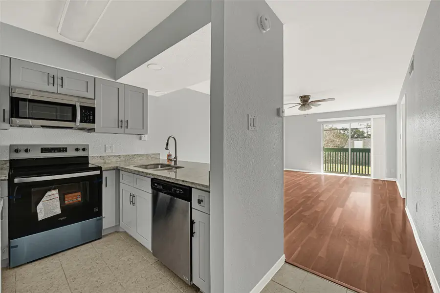 1516 Bay Area Blvd #R6, Houston, TX 77058 - Image #3