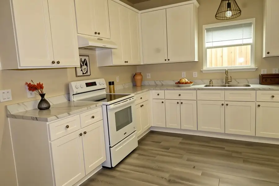 9912 Dipping Brook Street, Houston, TX 77076 - Image #3