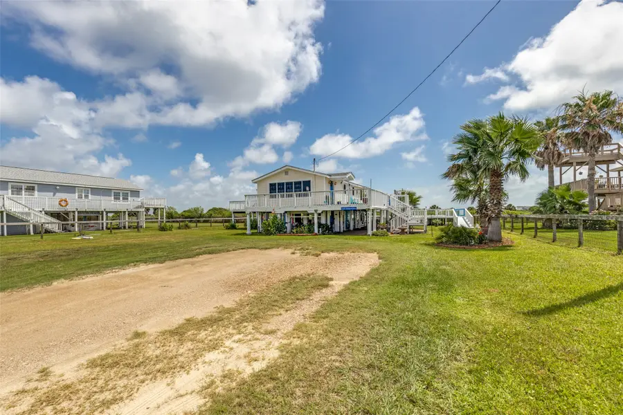 3915 1st Street, Galveston, TX 77554 - #2