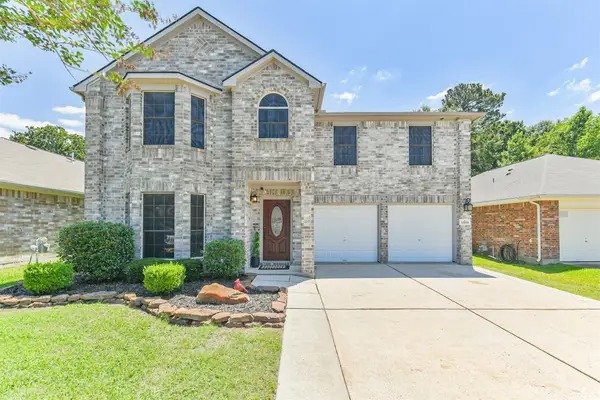 11935 Belle Court, Pinehurst, TX 77362