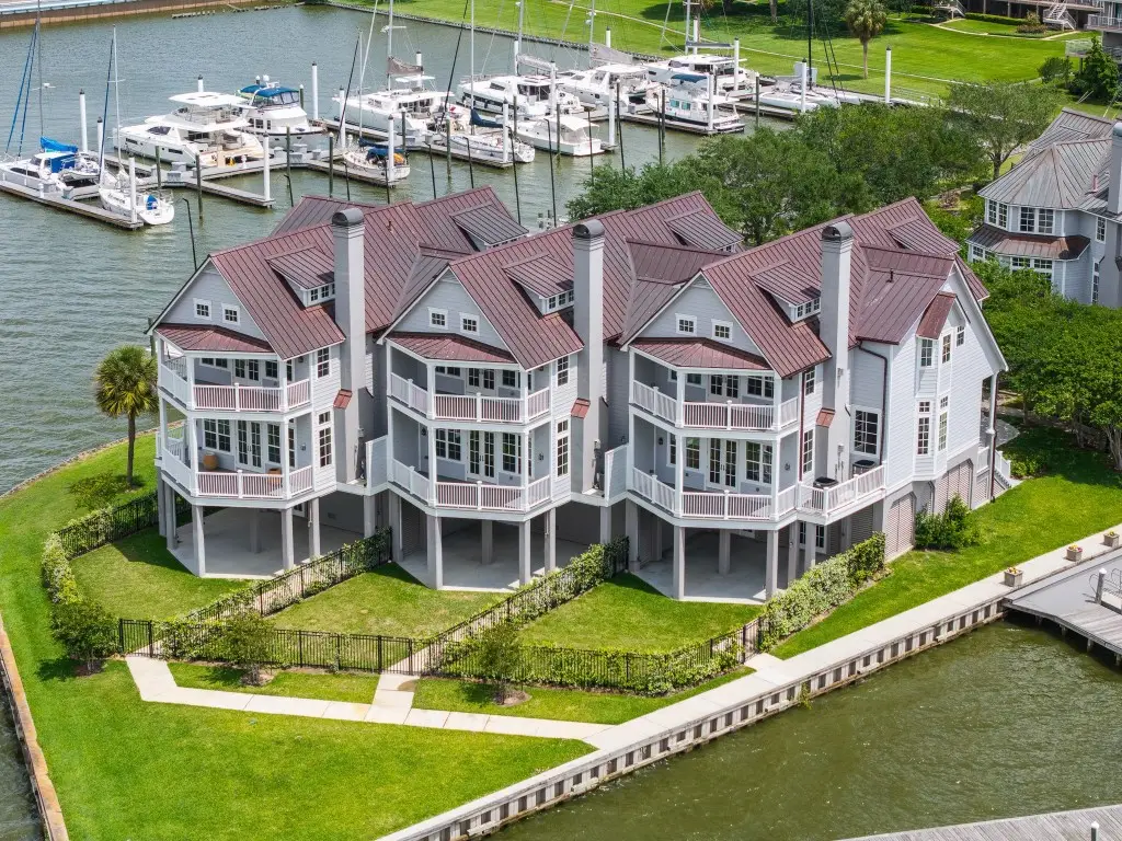 2447 Lakewood Pointe, Seabrook, TX 77586 - #1