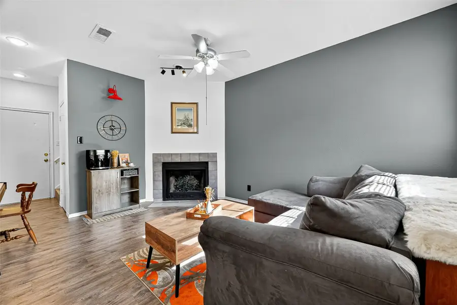 1103 Dulles Avenue #304, Stafford, TX 77477 - Image #3