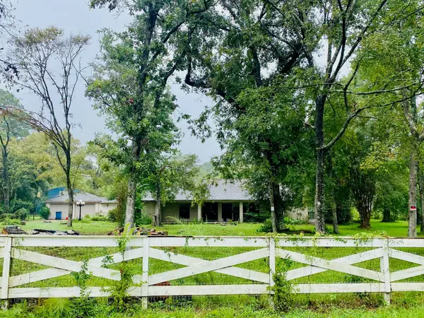 14212 Horseshoe Bend, Conroe, TX 77384