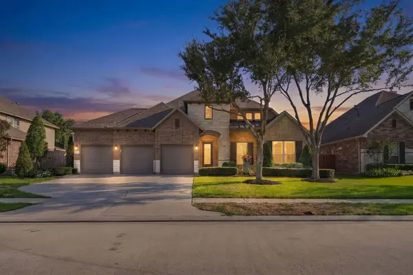 2936 Hawkins Creek Lane, League City, TX 77573