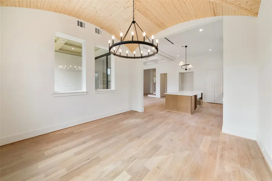 1002 E 25th Street, Houston, TX 77009 - Image #3