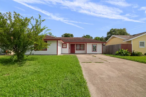 3129 Danforth Drive, Texas City, TX 77590