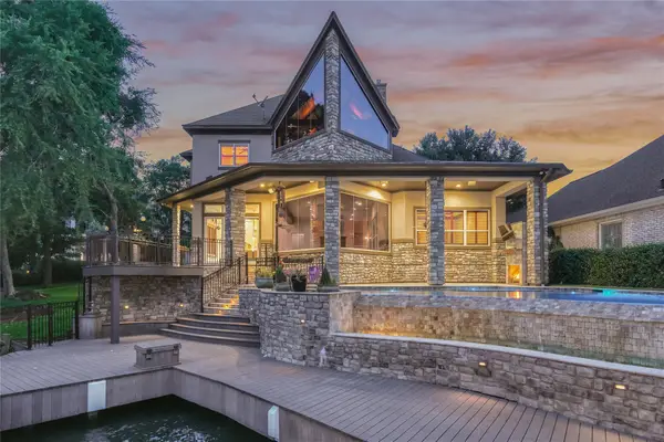 40 Logansport Court, Montgomery, TX 77356