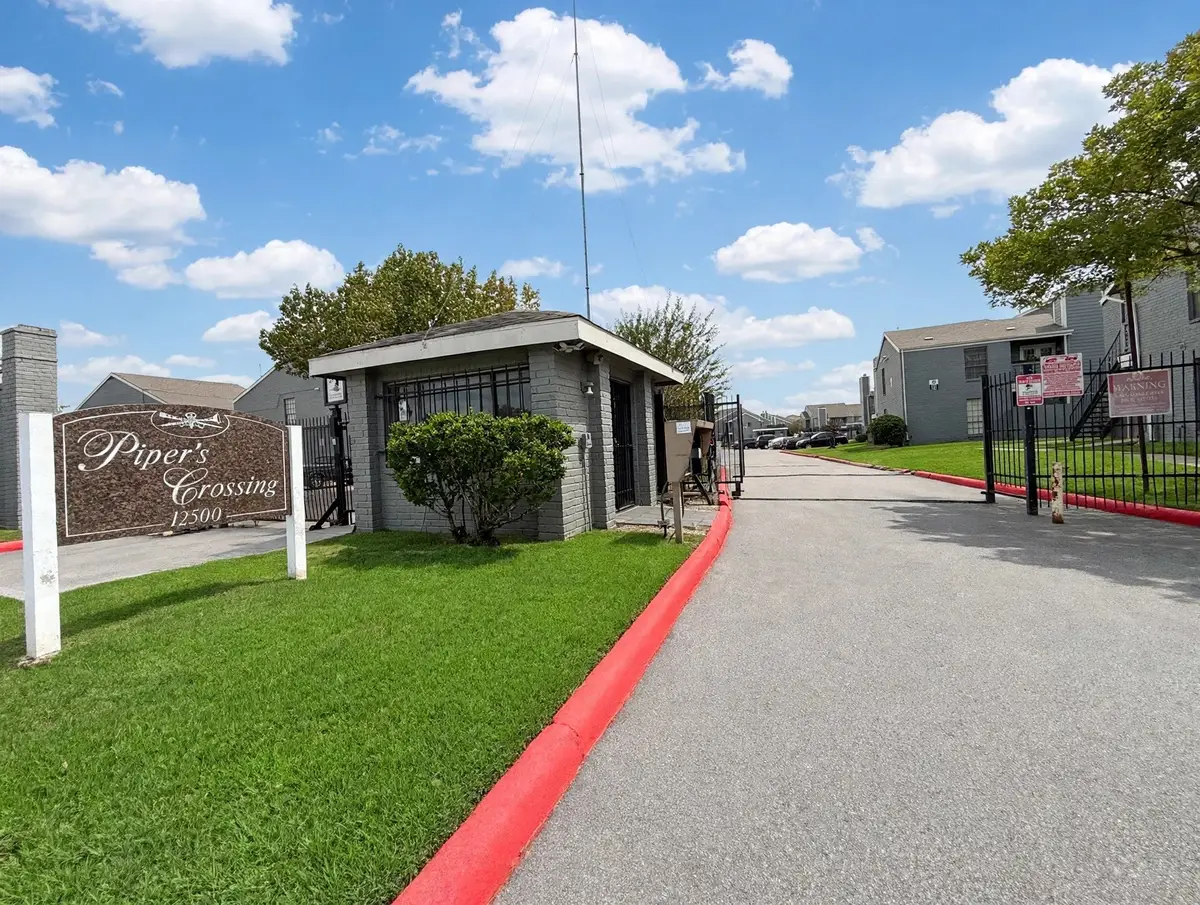 12500 Sandpiper Drive #28, Houston, TX 77035 - #1