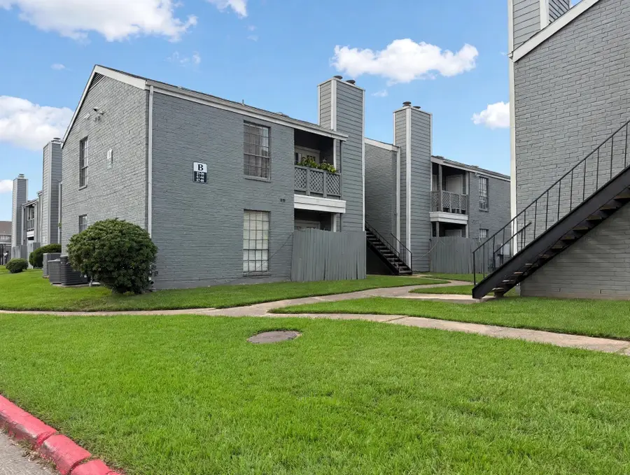 12500 Sandpiper Drive #28, Houston, TX 77035 - #2