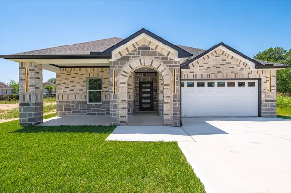 8310 Swiftwater Lane, Houston, TX 77075