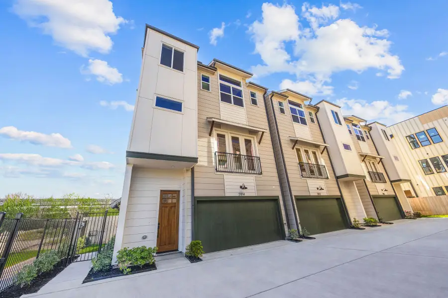 2810 Mills Street, Houston, TX 77026 - #2