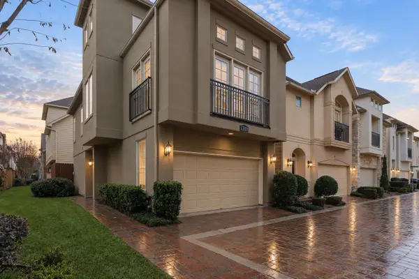 1303 Sherwood Point Lane, Houston, TX 77043
