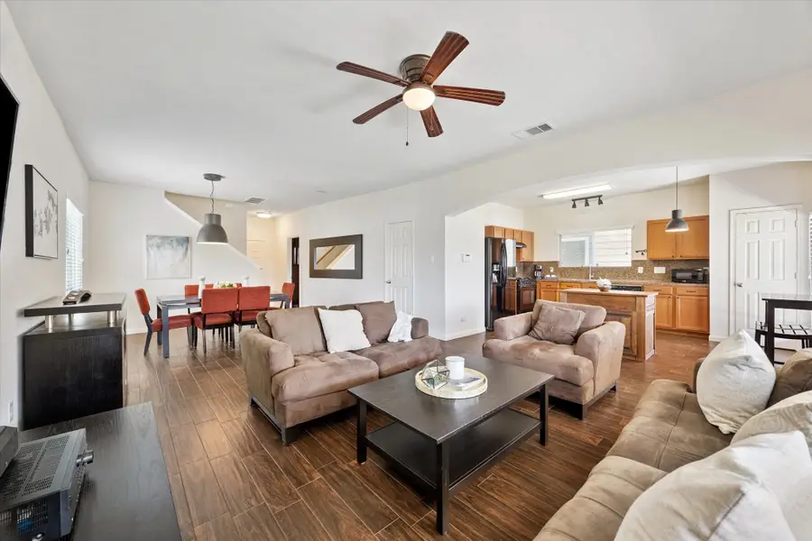 1511 Claremont Garden Circle, Houston, TX 77047 - Image #2