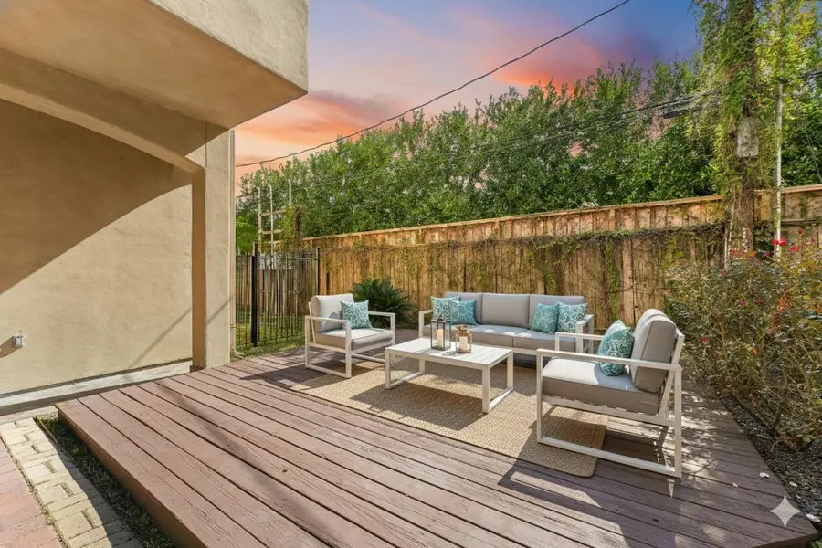 5459 John Dreaper Drive, Houston, TX 77056 - Image #2