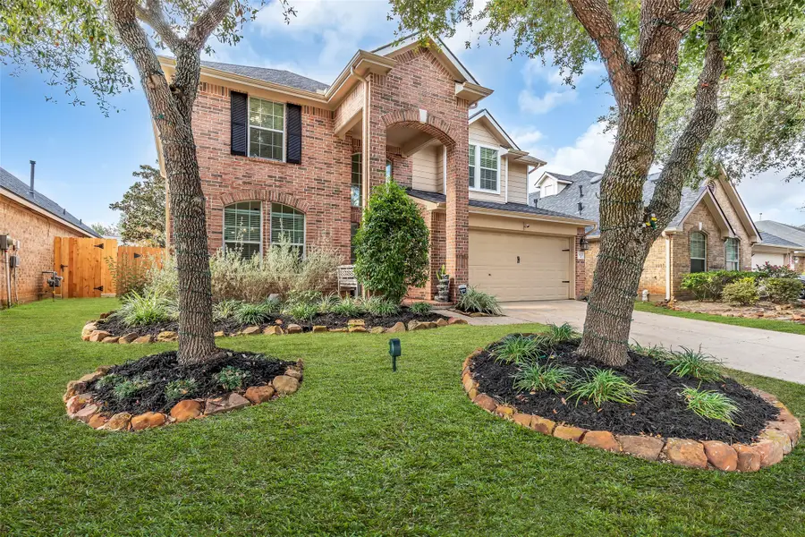 3823 Lake Ballinger Lane, Richmond, TX 77406 - Image #2