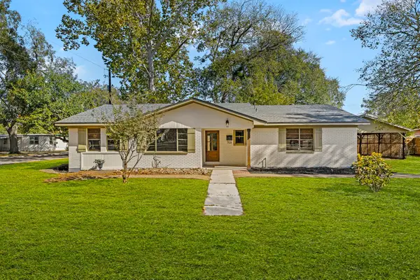 703 Austin Street, Columbus, TX 78934