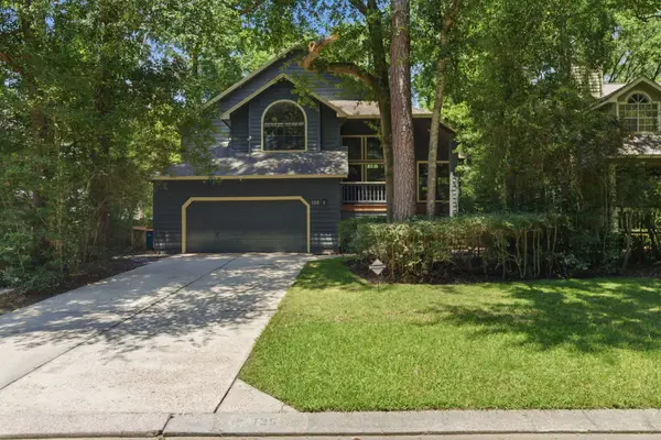 135 E Wilde Yaupon, The Woodlands, TX 77381